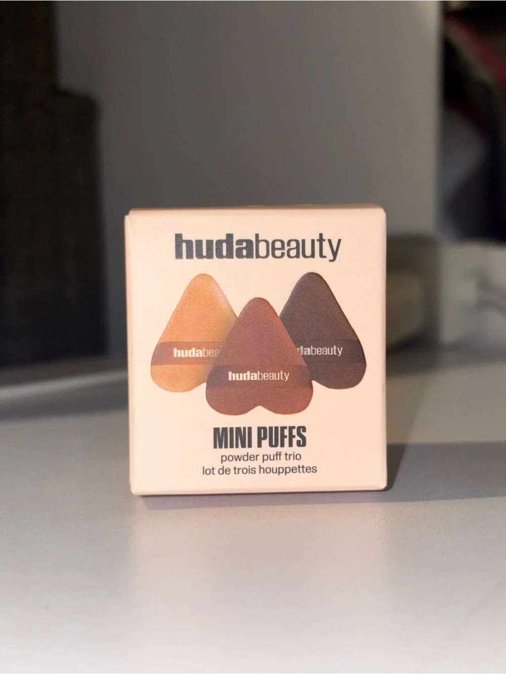 HUDA BEAUTY Mini Puffs Trio - Beige, Tan, Brown